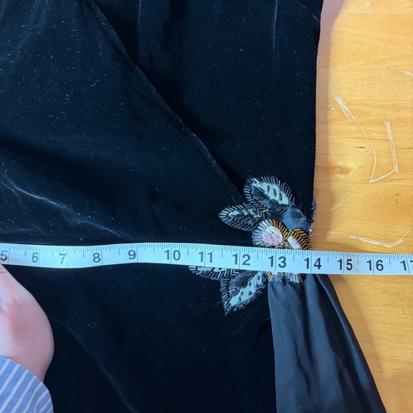 VTG Newport News Velvet Evening Dress Size 4 Black Y2K 90S Glam Dark Fairy Goth - Picture 9 of 11